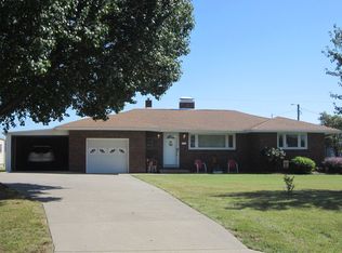 768 Us Highway 45, Norris City, IL 62869