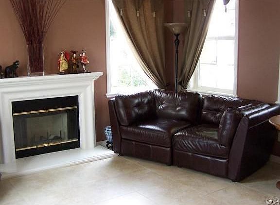 3rd image of 1658 W Alps Dr