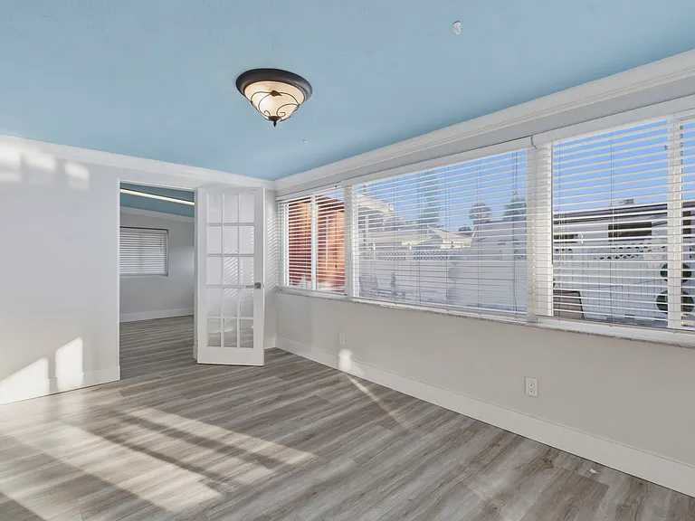 58 Lido Dr — Photo 16