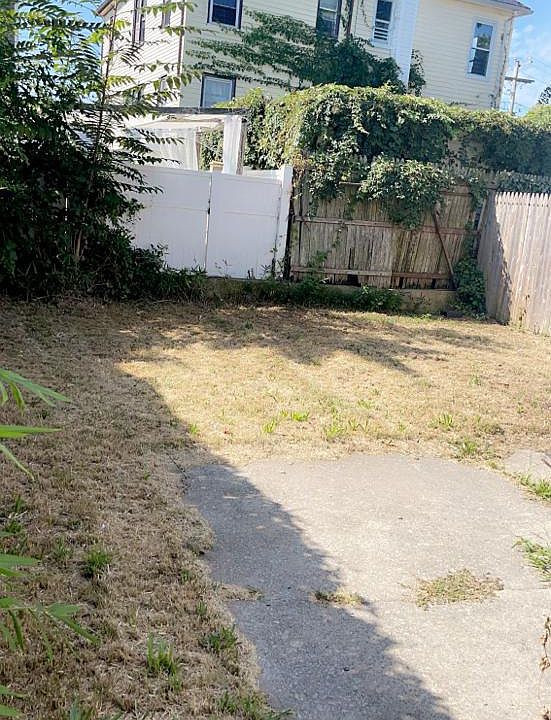 1st image of 6959 Hillmeyer Ave