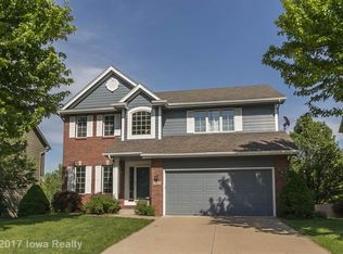 1691 NW 122nd Ct, Clive, IA 50325