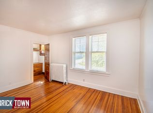 115 S 38th Ave #11, Omaha, NE 68131