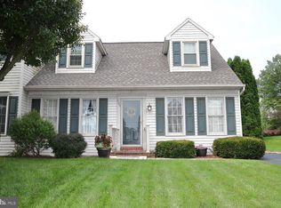 706 Radio Rd, Elizabethtown, PA 17022