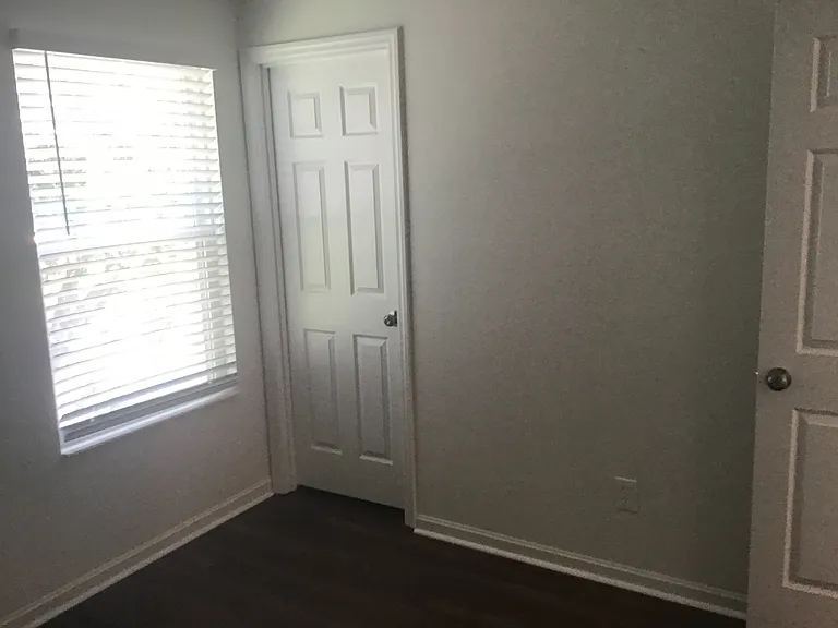 3096 Stony Hollow Ct — Photo 18