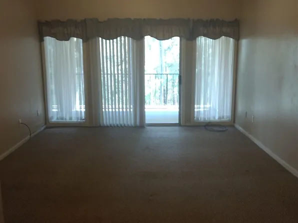 1208 Bush River Rd #10, Columbia, SC 29210