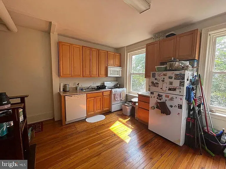 226 S 45th St #2 — Photo 12