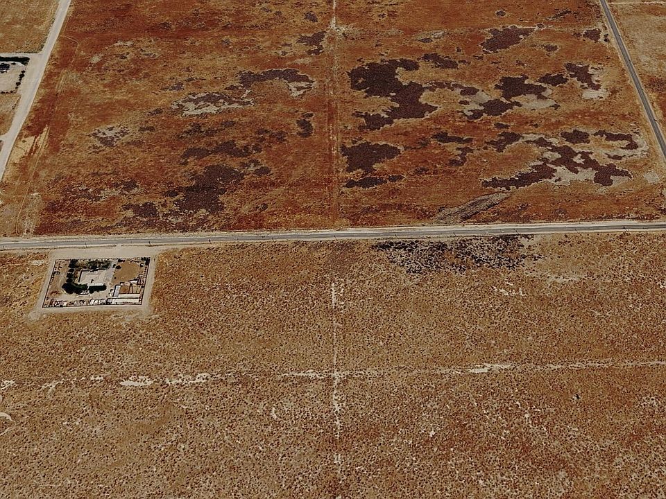 2nd image of W Avenue A