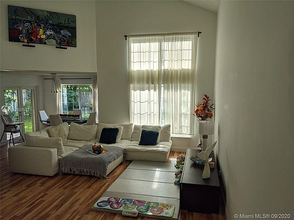 3rd image of 2796 W River Run Cir W