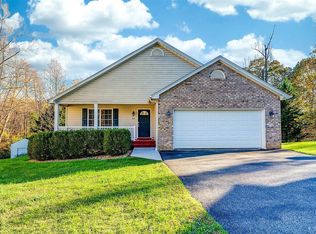 317 Towne Crier Rd, Lynchburg, VA 24502