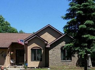 6979 Potter Rd, Derby, NY 14047