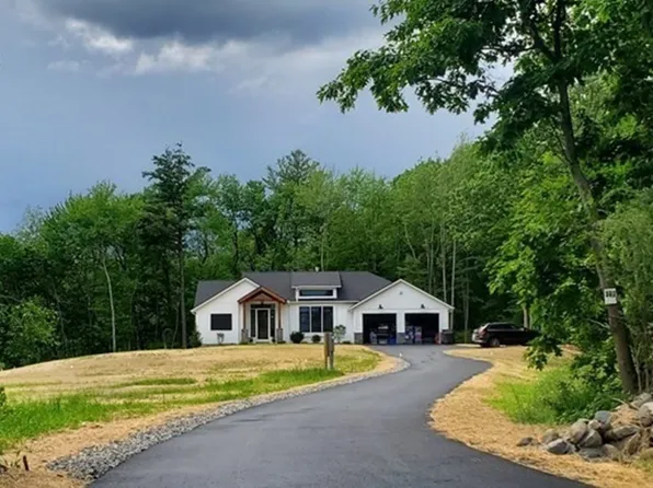 368 Flat Hill Rd, Lunenburg, MA 01462