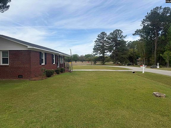 4th image of 111 Angel Rd