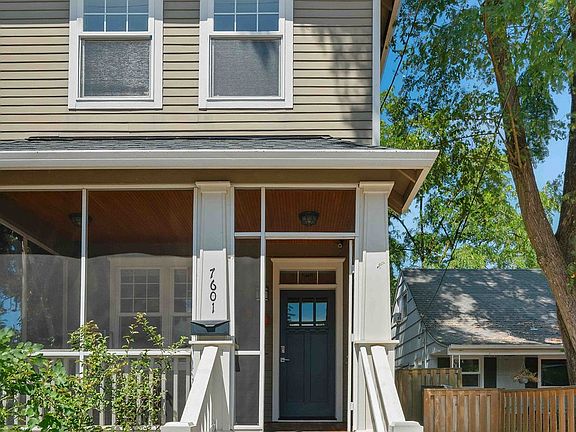 5th image of 7601 SE Tolman St