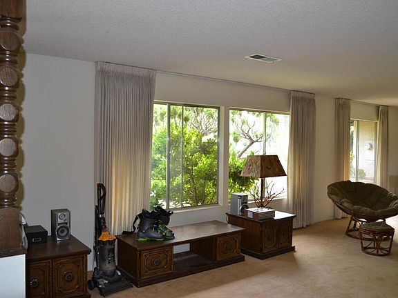 3rd image of 3271 Samantha Dr