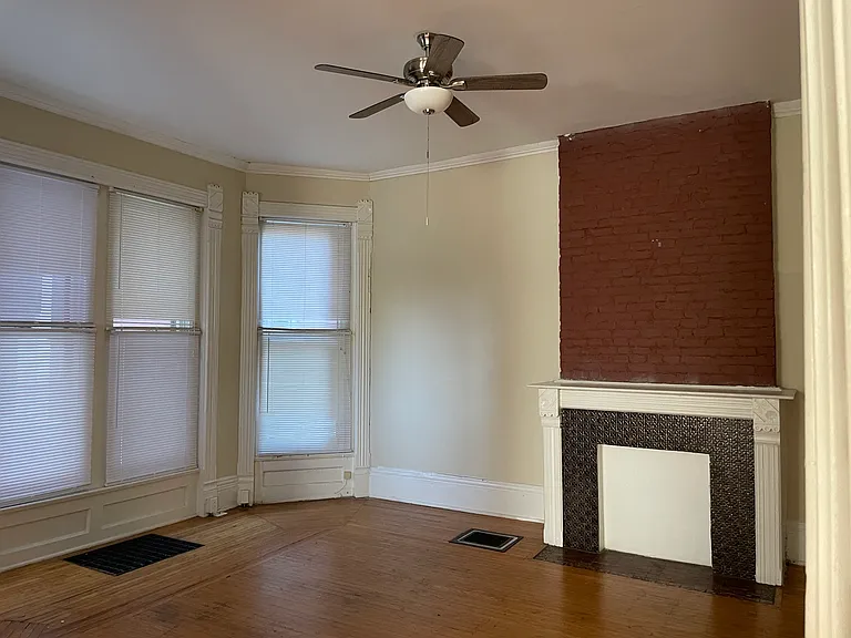 1452 S 3rd St #1 — Photo 20