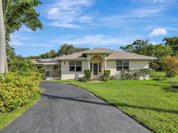 821 SW 13th Court, Pompano Beach, FL 33060