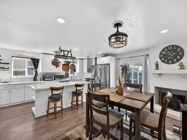 6212 Wildomar Way, Carmichael, CA 95608