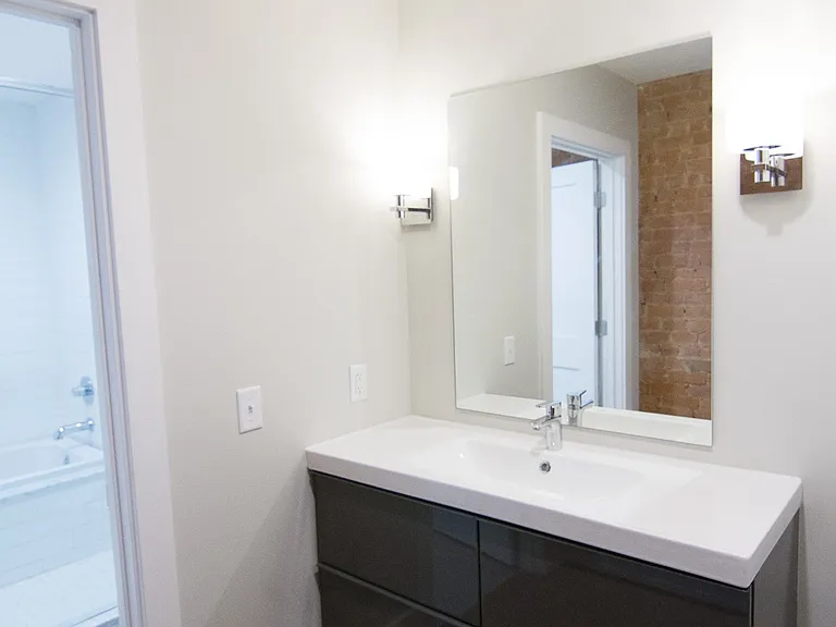 1121 Walnut St #3 — Photo 16