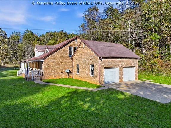 5th image of 995 Bear Branch Rd