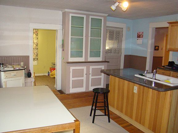 Built in Cupboard