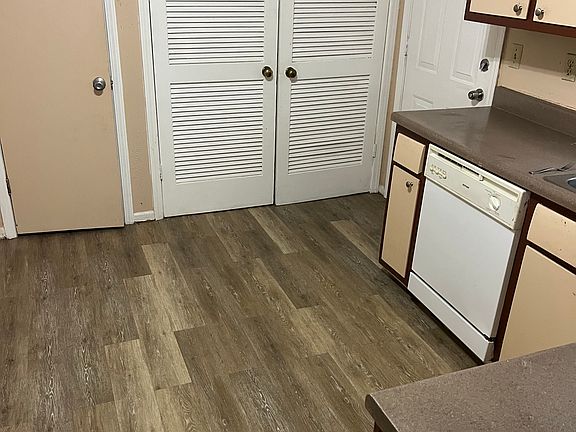 4th image of 5474 Flowering Peach Dr #1