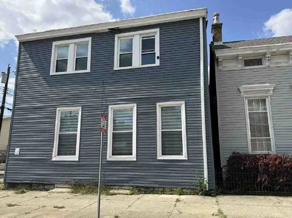 117 W 10th St, Newport, KY 41071