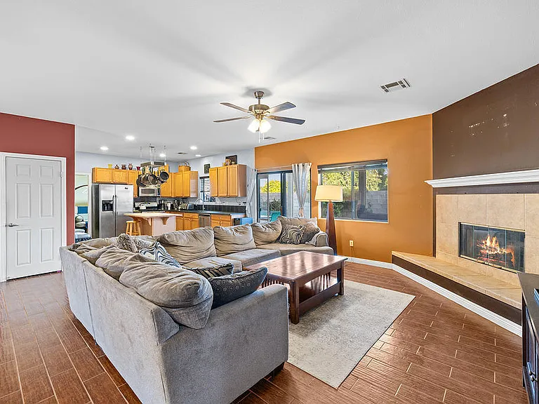30932 Osceola Pl — Photo 5