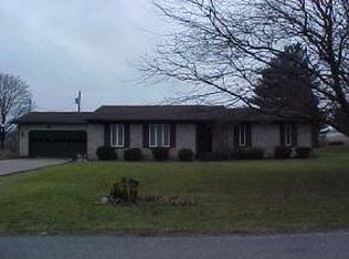 414 S Sweetgum Rd, Rochester, IN 46975