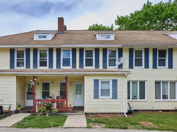 37 Wells St #37, Oxford, MA 01540