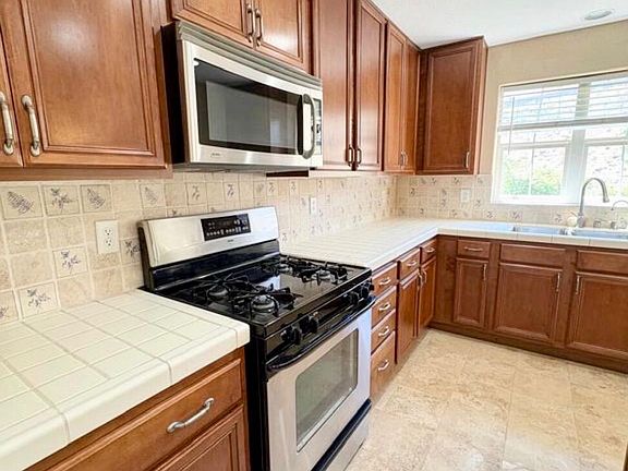 5th image of 7616 Stone Bluff Way