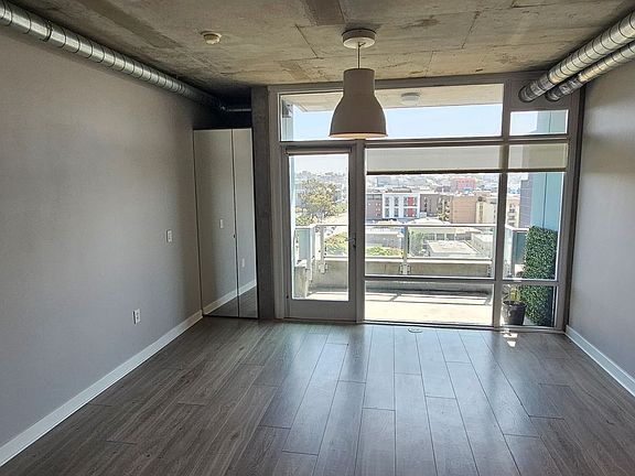 3rd image of 1080 Park Blvd Unit 808