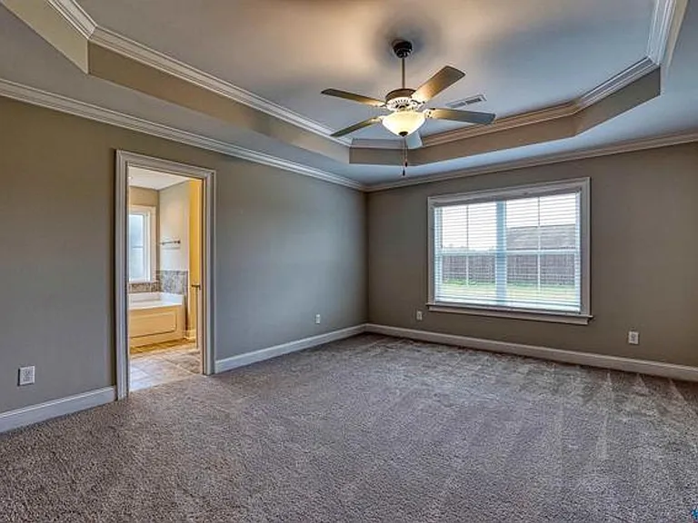 15607 Ironcrest Dr — Photo 7