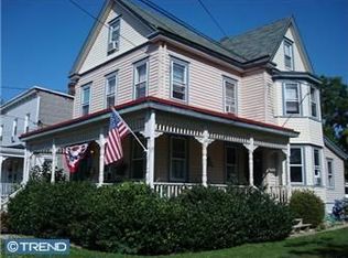 318 W Bridge St, Morrisville, PA