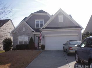 7024 Saranac Ln, Matthews, NC 28105