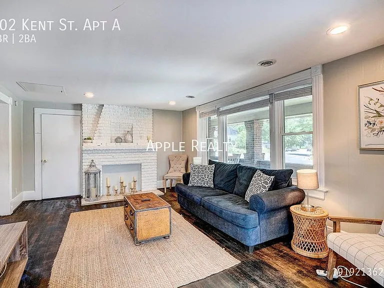 802 Kent St #A — Photo 3