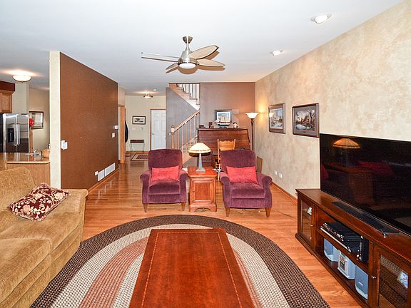 5th image of 92 Santa Fe Ct