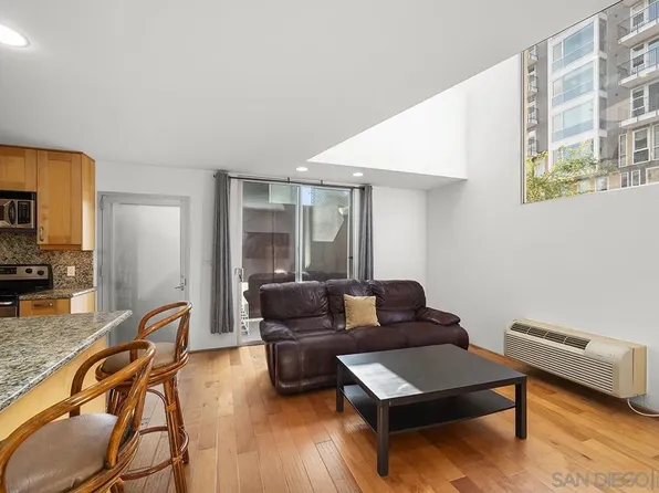 985 Island Ave Unit 4, San Diego, CA 92101