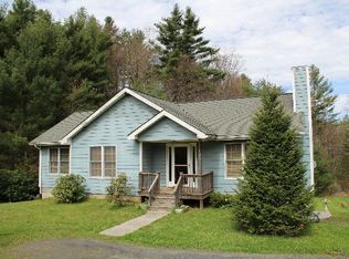 122 Davis Acres Dr, West Jefferson, NC 28694