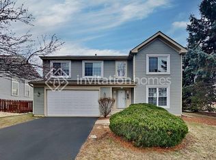5726 Breezeland Rd, Carpentersville, IL 60110