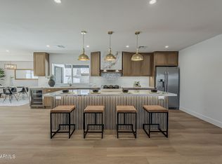 5028 W Shangri La Rd, Glendale, AZ 85304
