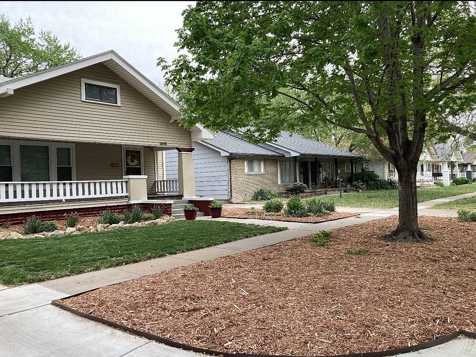 2nd image of 1048 N Woodrow Ave