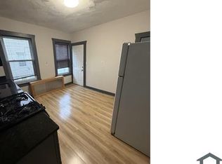 55 Mascot St #1, Dorchester Center, MA 02124