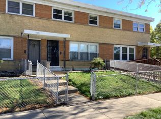 9453 S Vernon Ave, Chicago, IL 60619