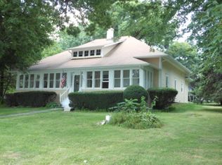 538 S Main St, Elburn, IL 60119