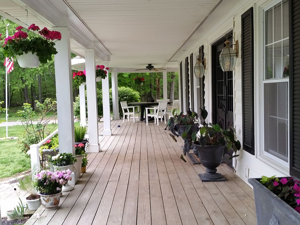 2nd image of 5455 Grinder Rd