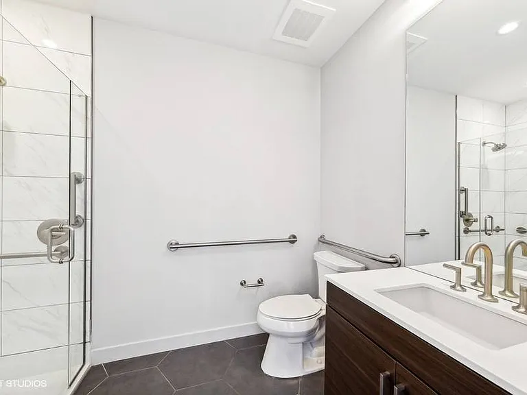 330 S. Wells St — Photo 53