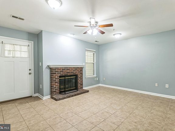4th image of 20539 Golf Course Dr #305