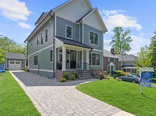 4856 33rd Rd N, Arlington, VA 22207