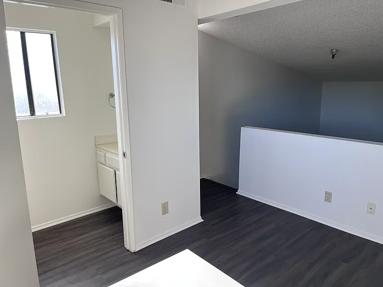 5124 Coldwater Canyon Ave #204 — Photo 25