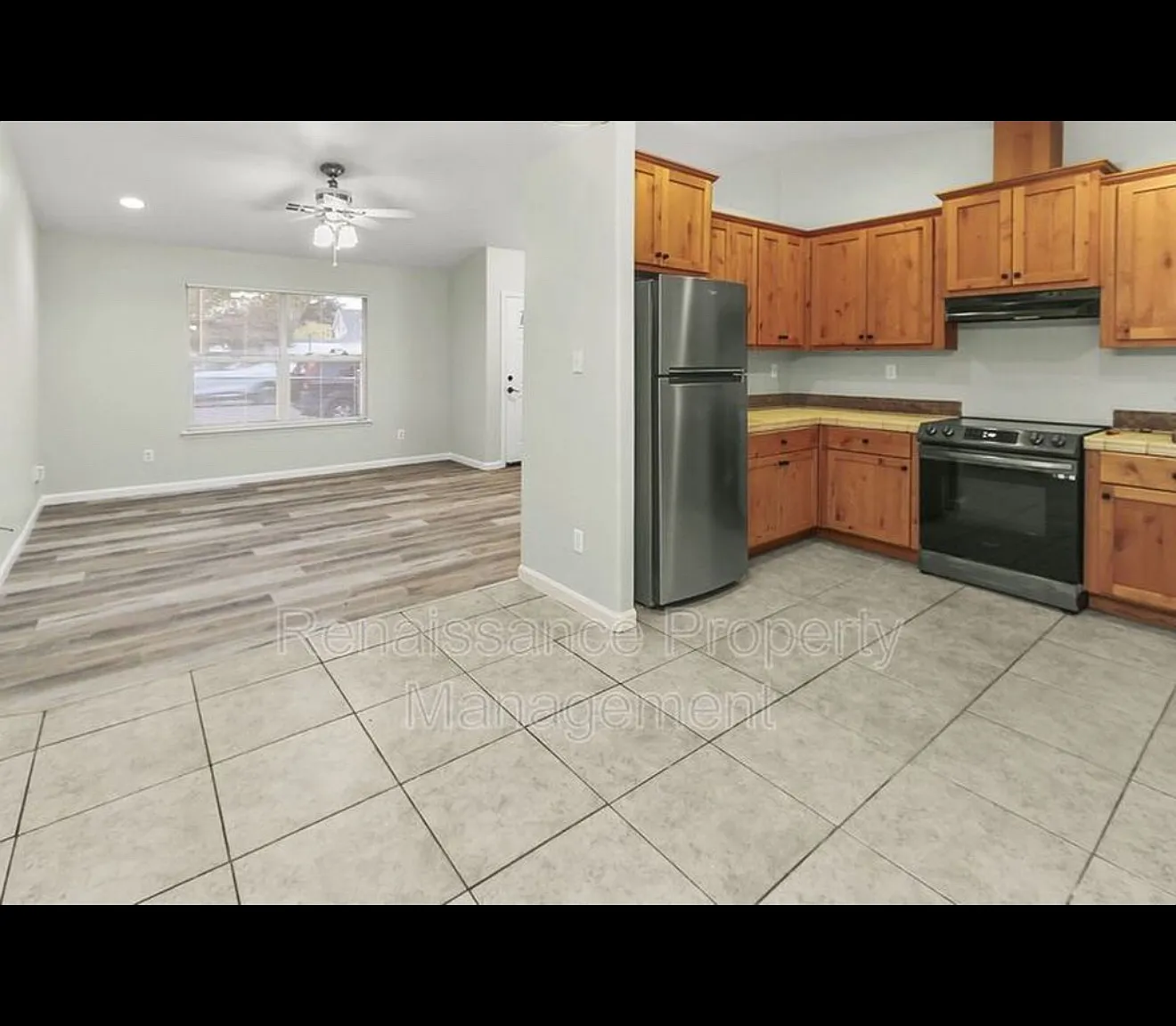 3 bed, 1150 sqft, $2,500 — Photo 4
